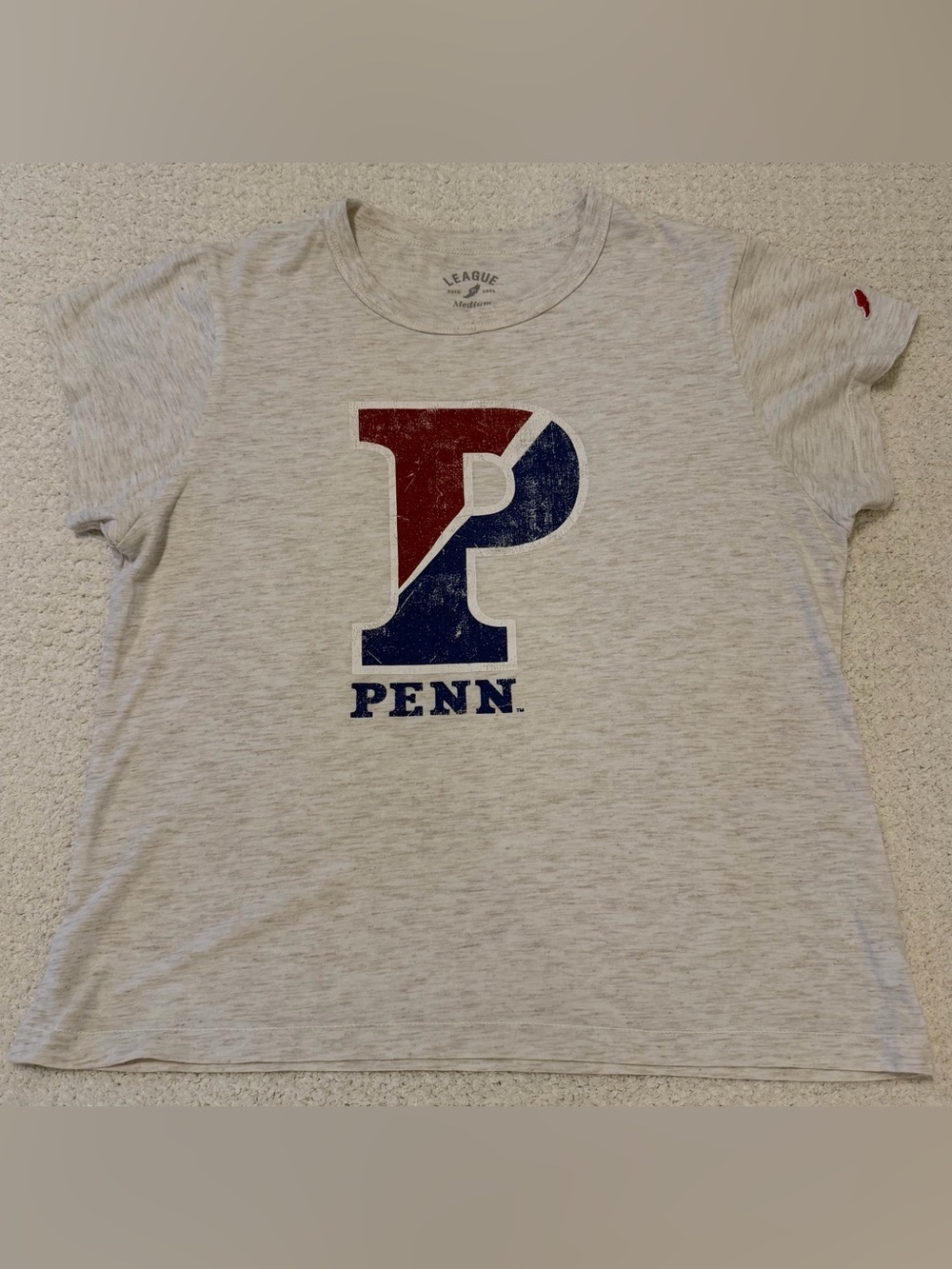 League University of Pennsylvania Womens T-Shirt Size Medium Gray Heather